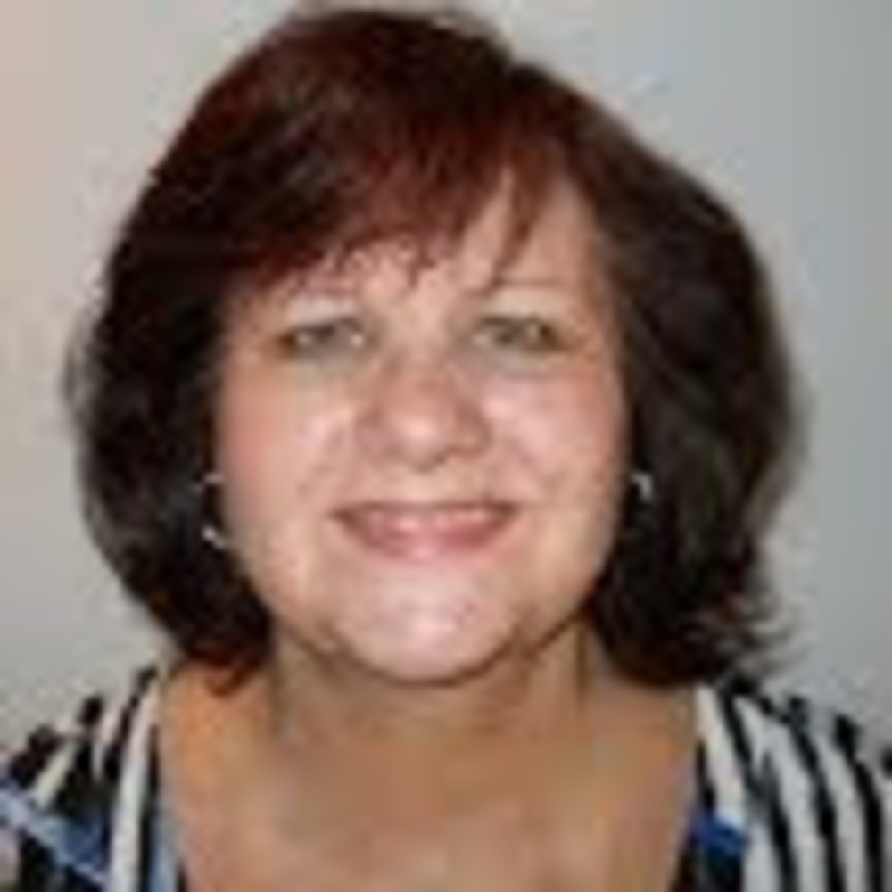 Meet your Posher, Lyn